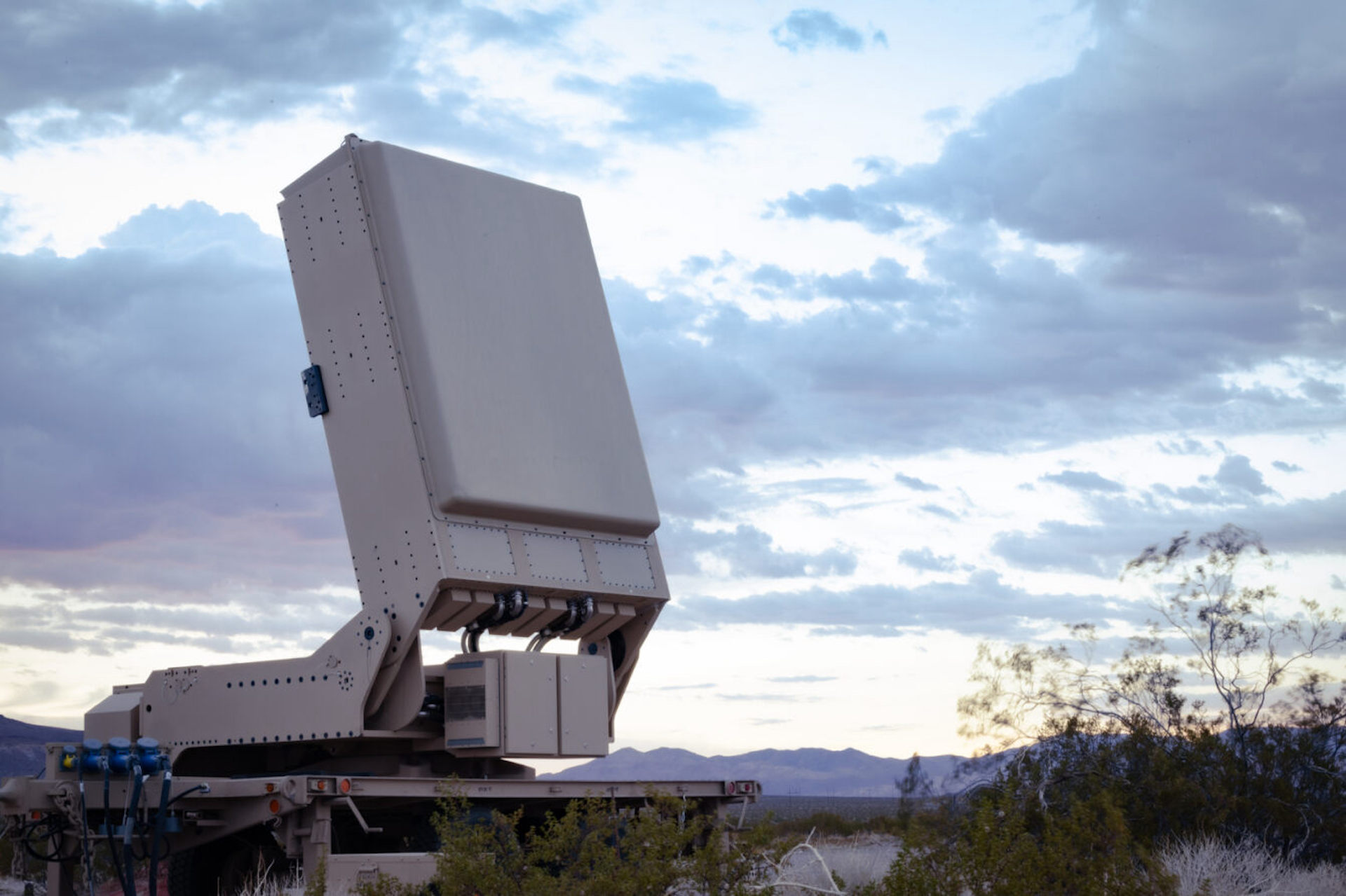 Navy to test Epirus high-power microwave’s ability to zap maritime ...