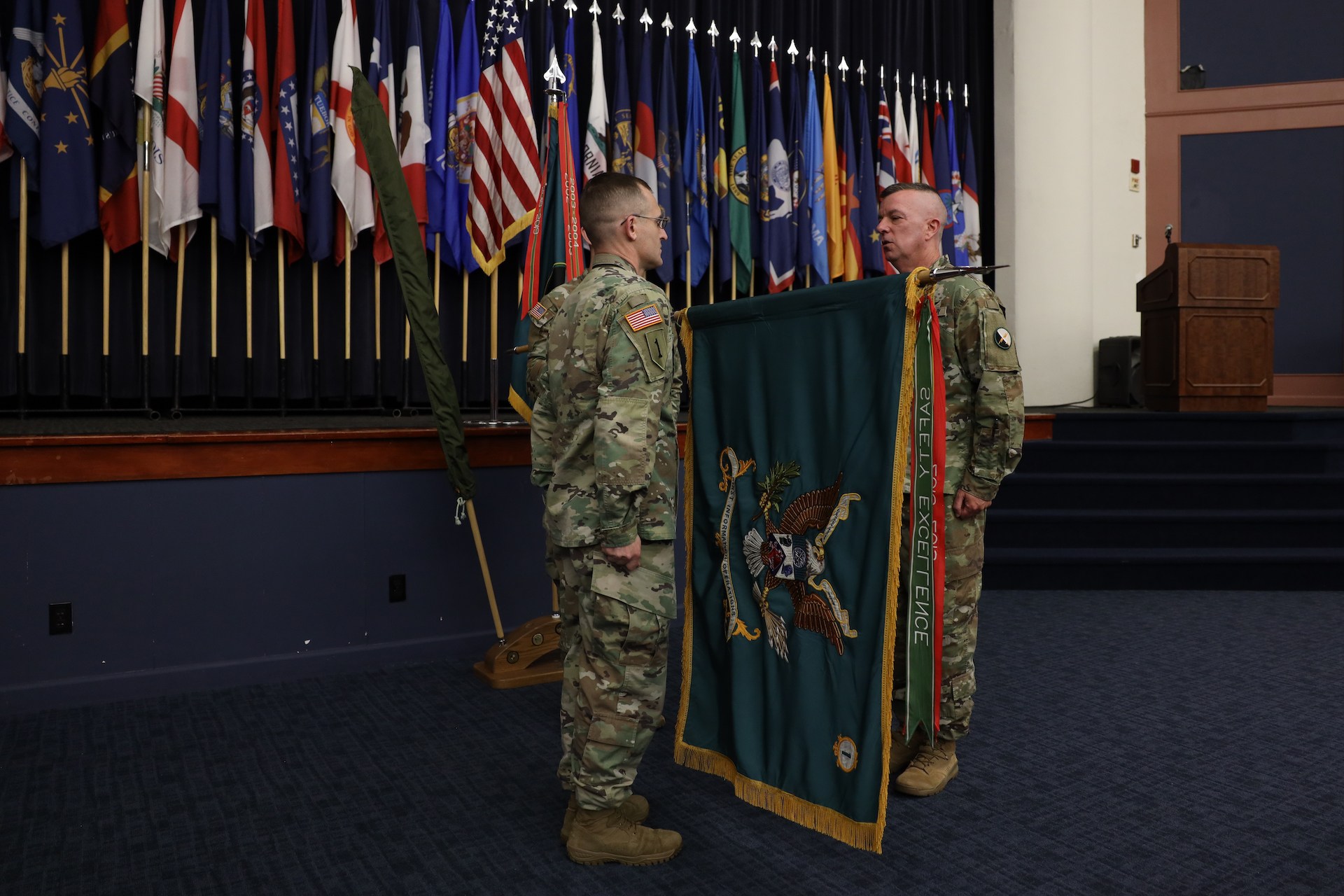 Operations Command Army officially deactivates only information operations command ...
