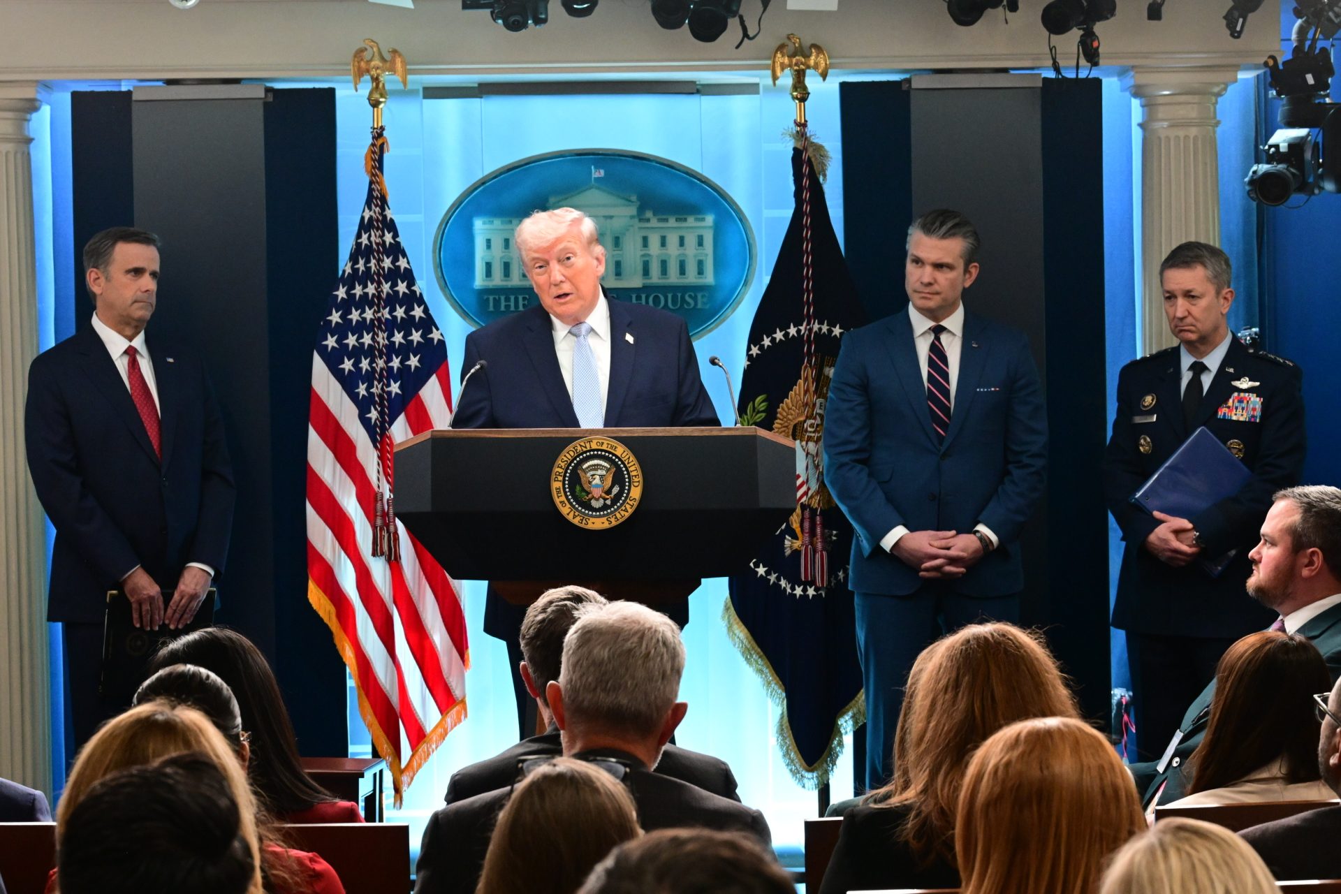 U.S. deployed ‘armada’ with more than 150 aircraft to recover downed aviator in Iran