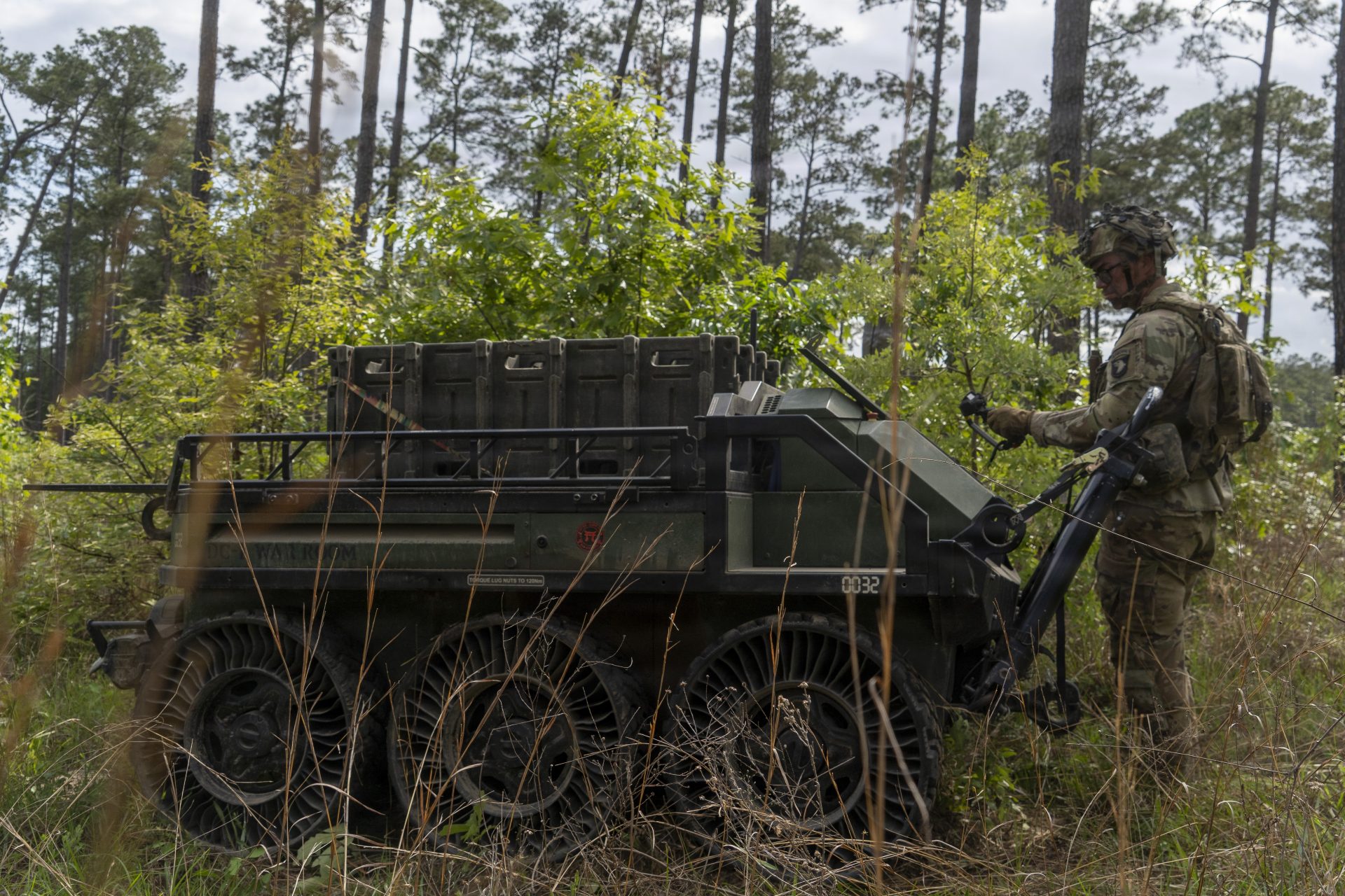 Army wants unmanned ground vehicle for ‘last tactical mile’
