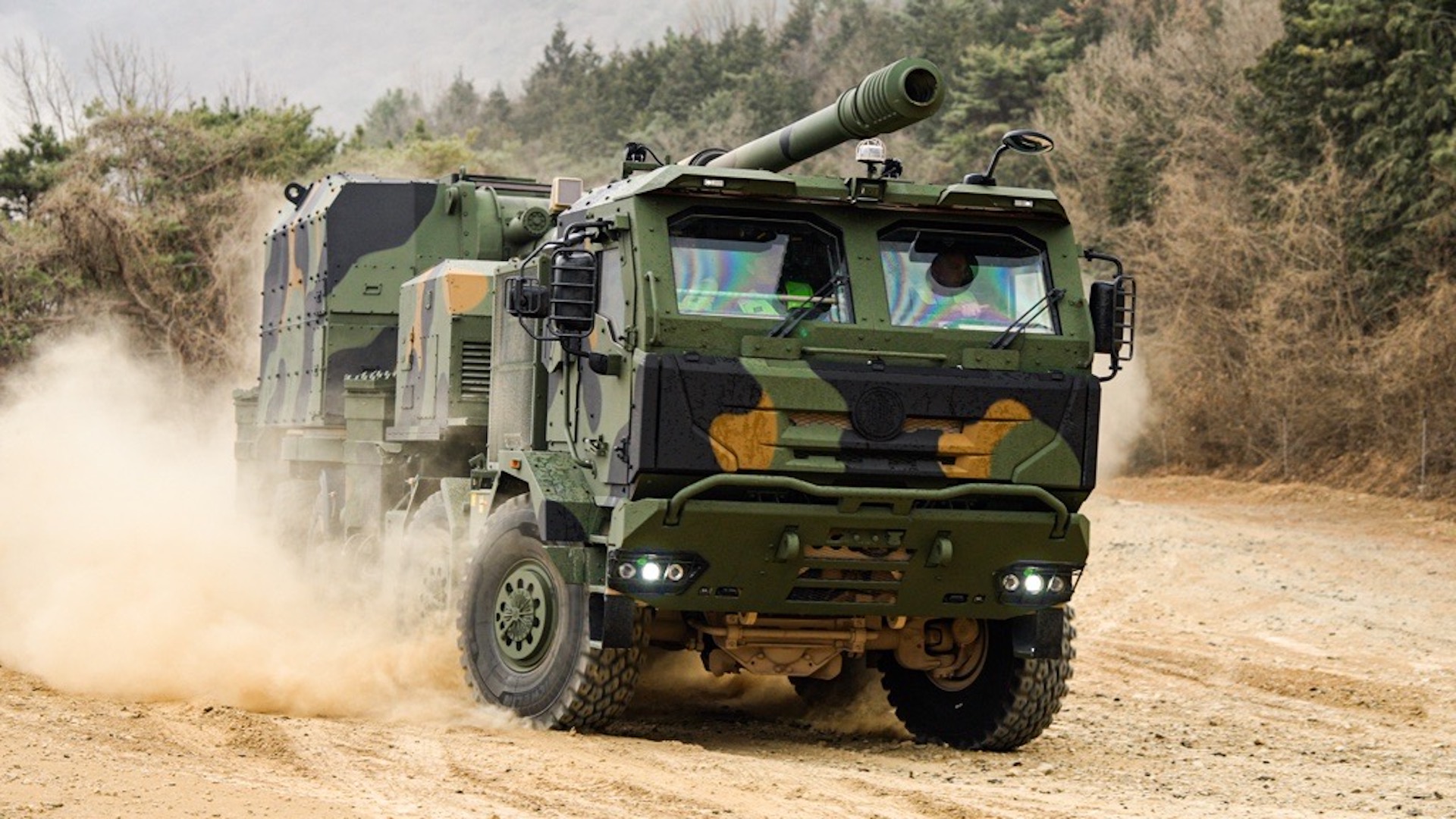 Hanwha captures Army contract for mobile tactical cannons and expects to deliver first prototype this fall