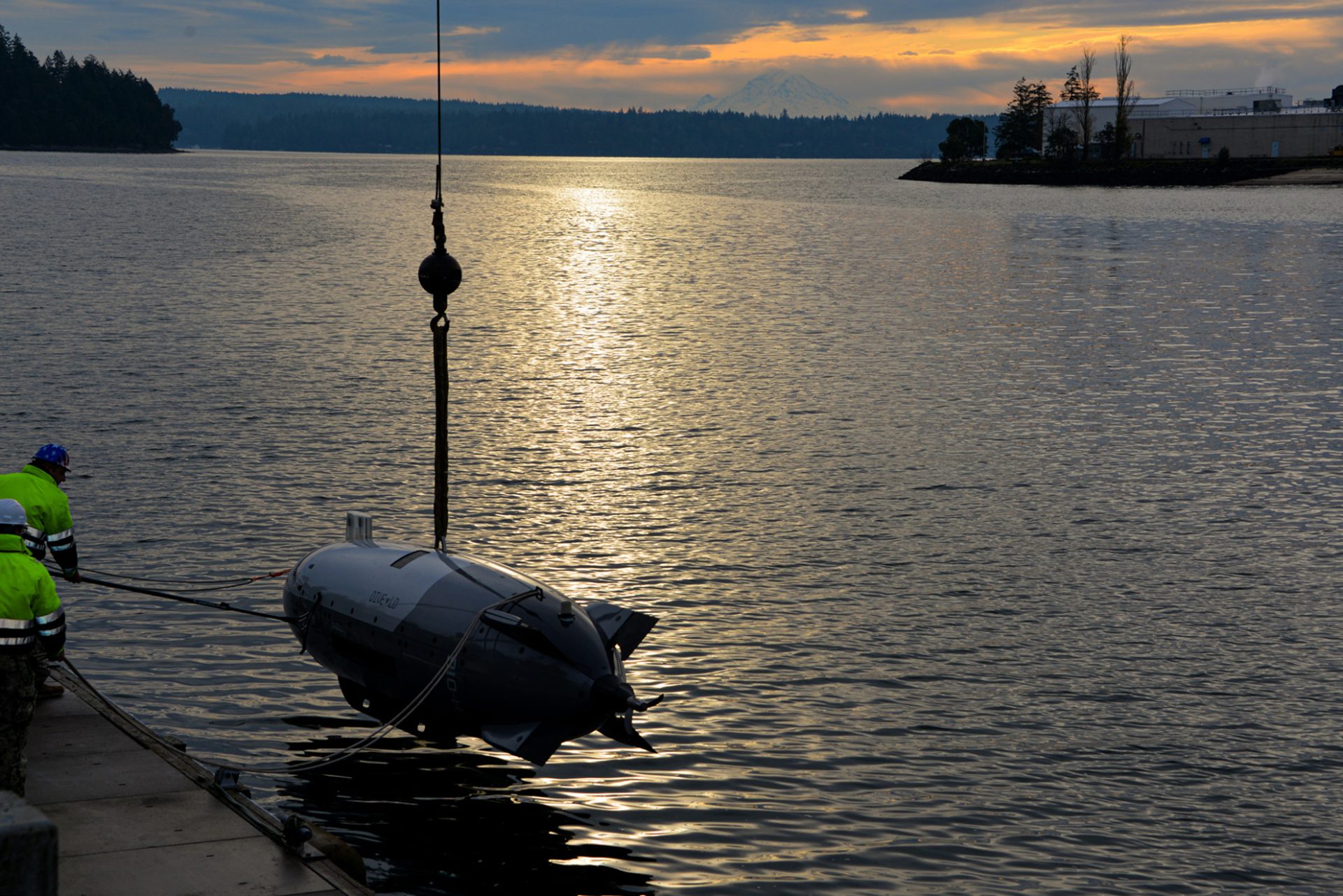 Iran Seizes Anduril Dive-LD Underwater Drone That Had Been 'Dead In The Water' Near Hormuz